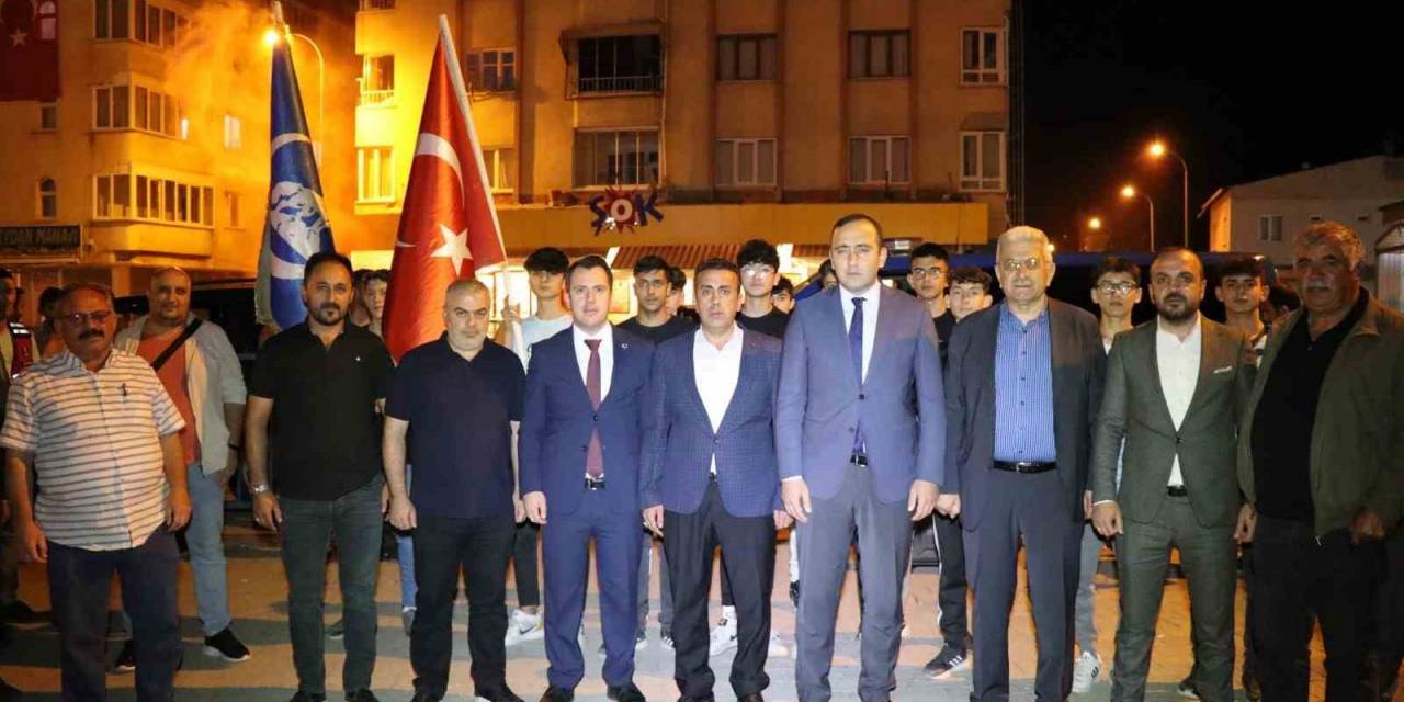 Oltu 15 Temmuz Gecesi Tek Yürek Oldu