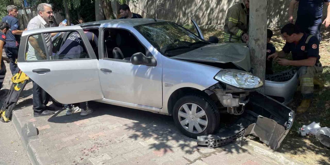 Bahçelievler’de Direksiyon Dersi Kaza İle Sonuçlandı: 4 Yaralı