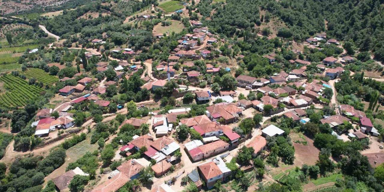 Yağmurlar Mahallesi’nin Alt Ve Üstyapısına 13 Milyon Tl’lik Yatırım