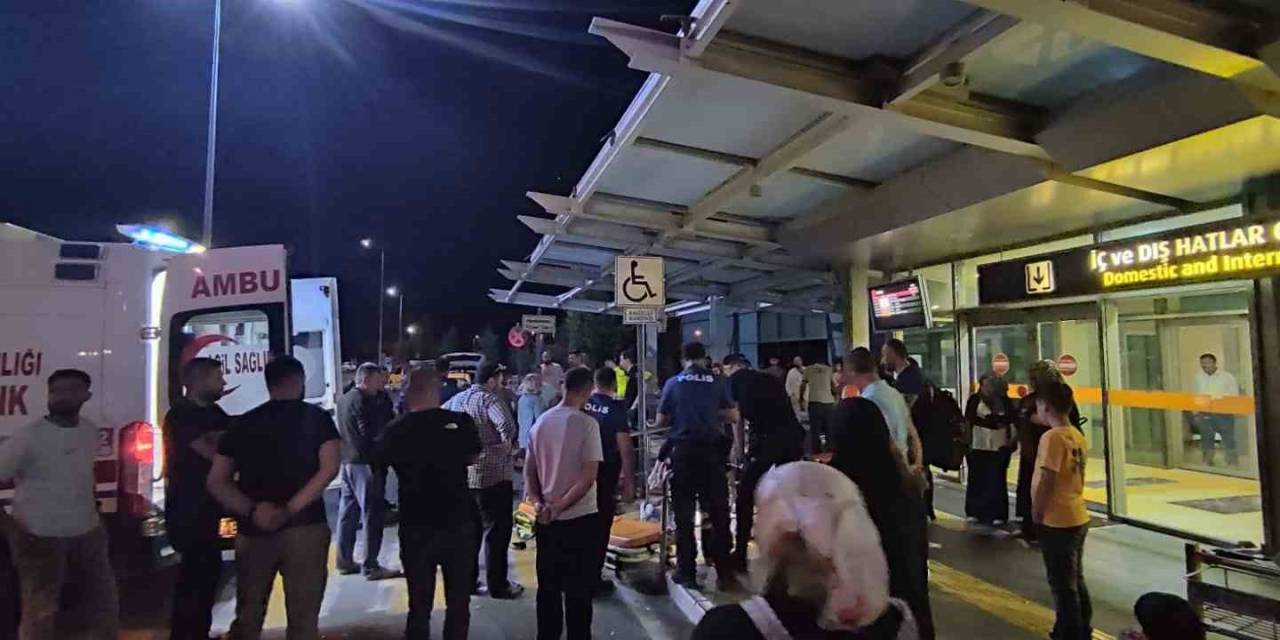 Hac Ziyaretinden Dönen Vatandaş Kalbine Yenik Düştü