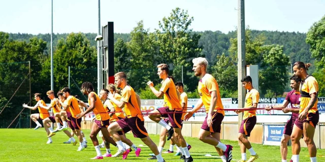 Galatasaray Yeni Sezon Hazırlıklarına Devam Etti