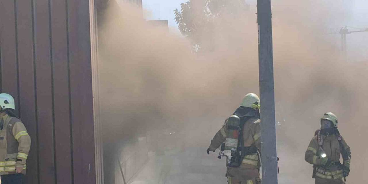 Beyoğlu’nda Sanat Galerisinde Yangın