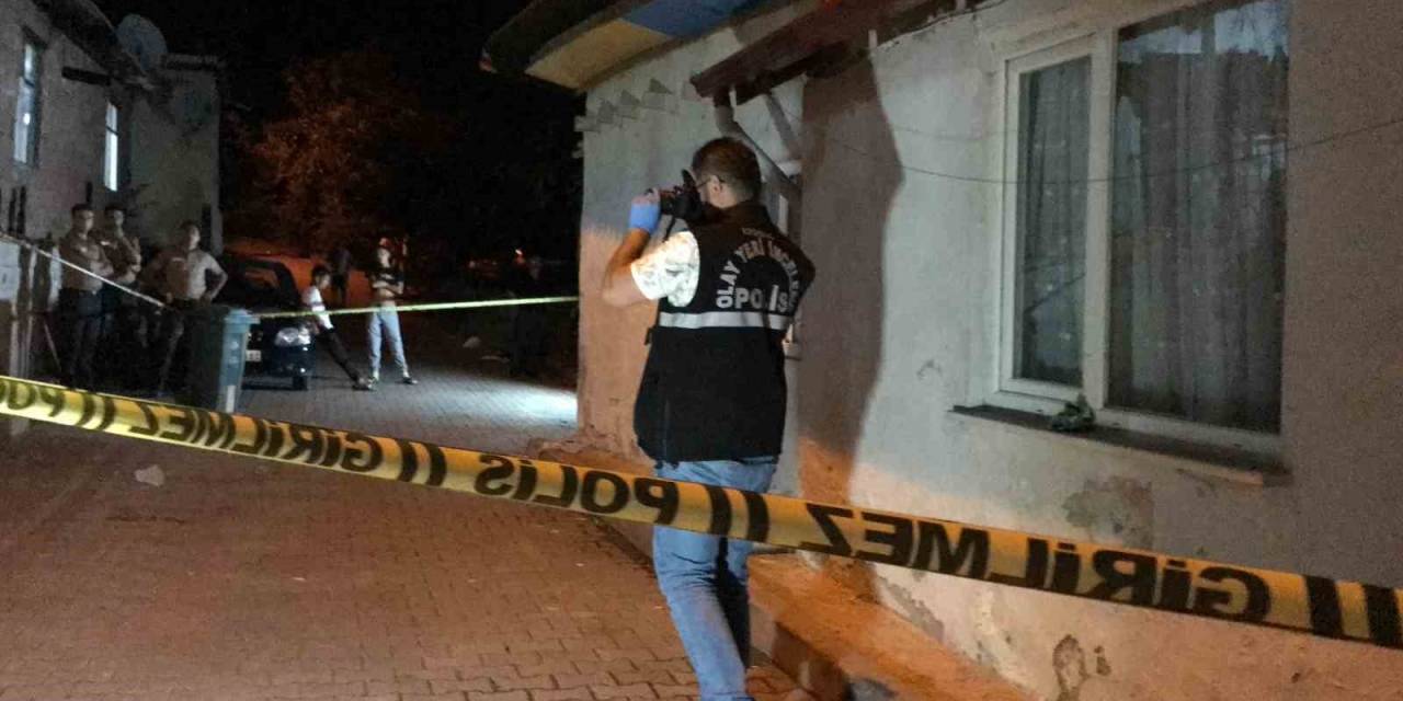 İki Kişiyi Silahla Yaralayan Şahıs Suç Aletiyle Yakalandı
