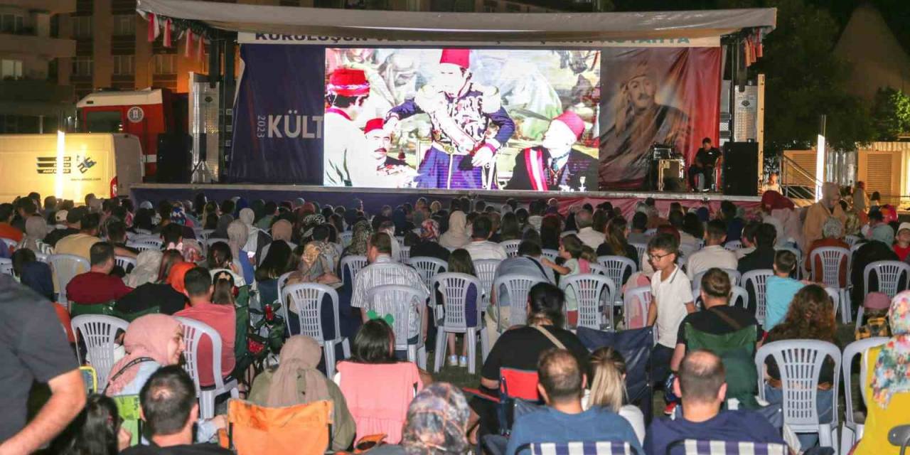 Açık Havada Tosun Paşa Filmine Yoğun İlgi