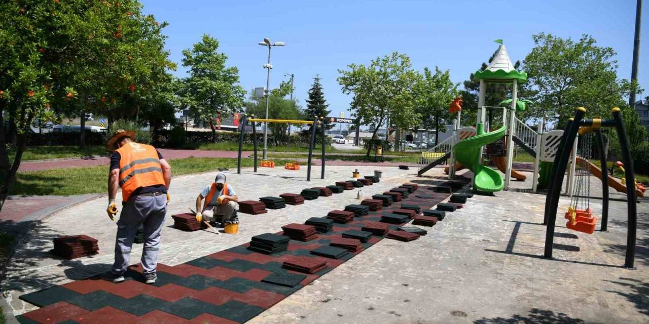 Çayırova’da Parklar Yenileniyor
