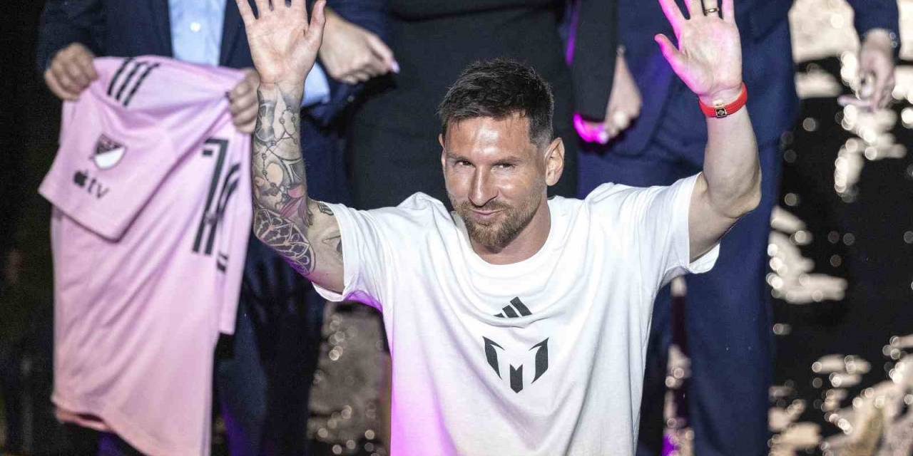 Inter Miami, Messi Ve Busquets İçin İmza Töreni Düzenledi