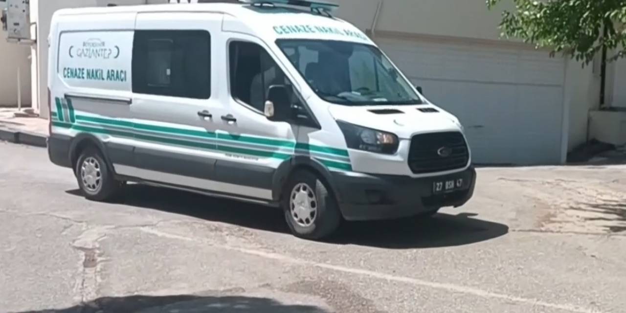 Kazada Ağır Yaralanan Kadın Kurtarılamadı