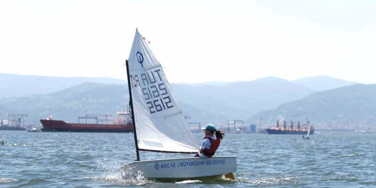 3. Yelken Trofesi Yarışmasında Madalyalar Sahiplerini Buldu