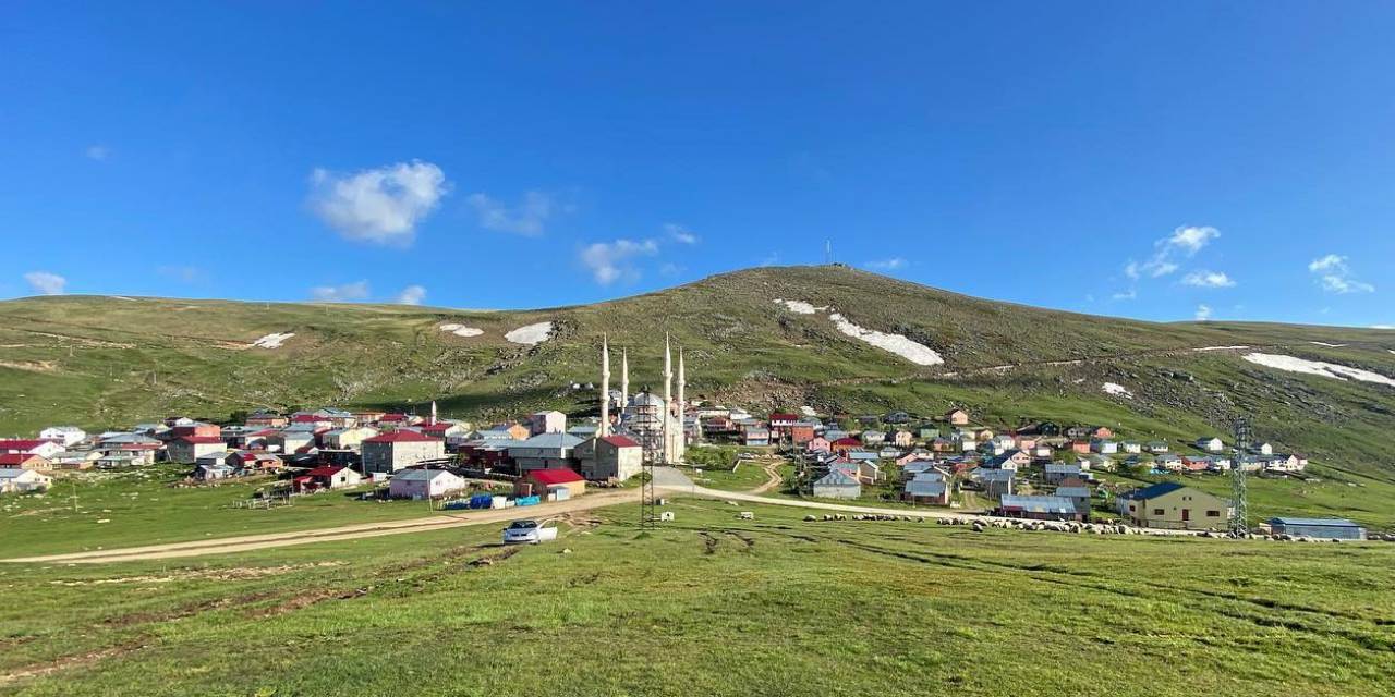 Yaylacılık Kültürü Can Çekişiyor