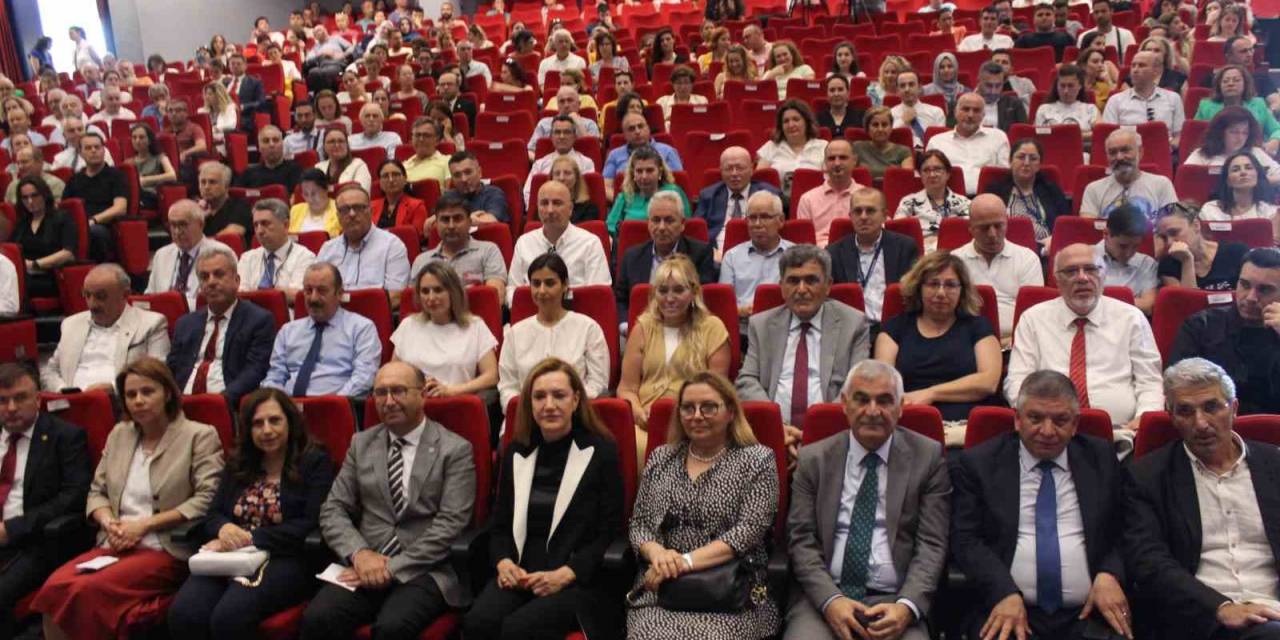 Deü Panelinde "fetö Tehdidi" Uyarısı