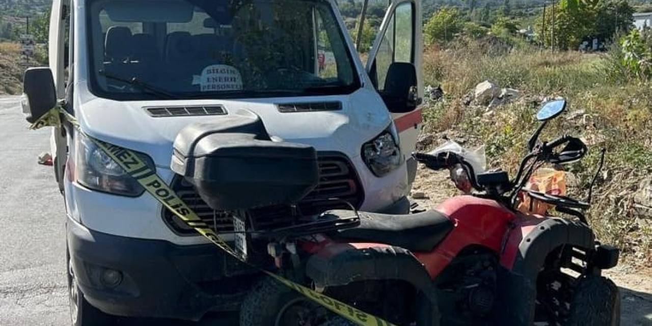 Minibüs İle Çarpışan Atv’nin Sürücüsü Hayatını Kaybetti