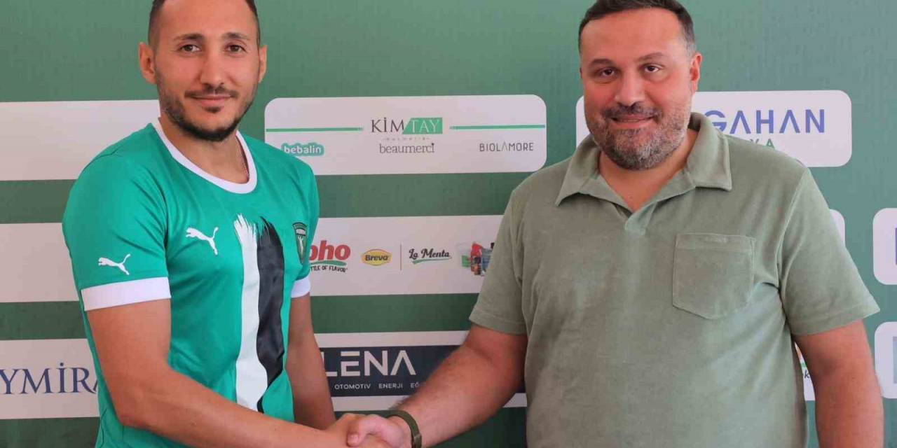 Efeler 09 Spor, Takım Kaptanı Sabutay İle Yeniden Anlaştı