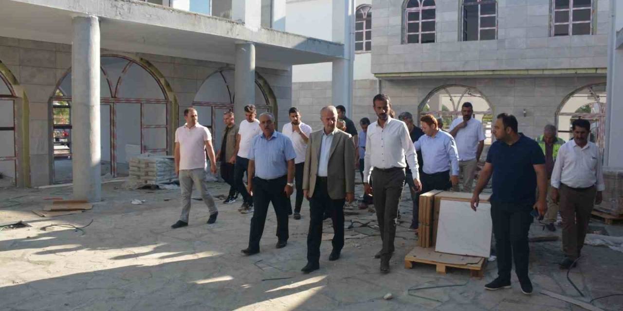 Tuşba’nın Ödüllü Projesi ‘bedesten Çarşısı’ Yatırımcısını Bekliyor