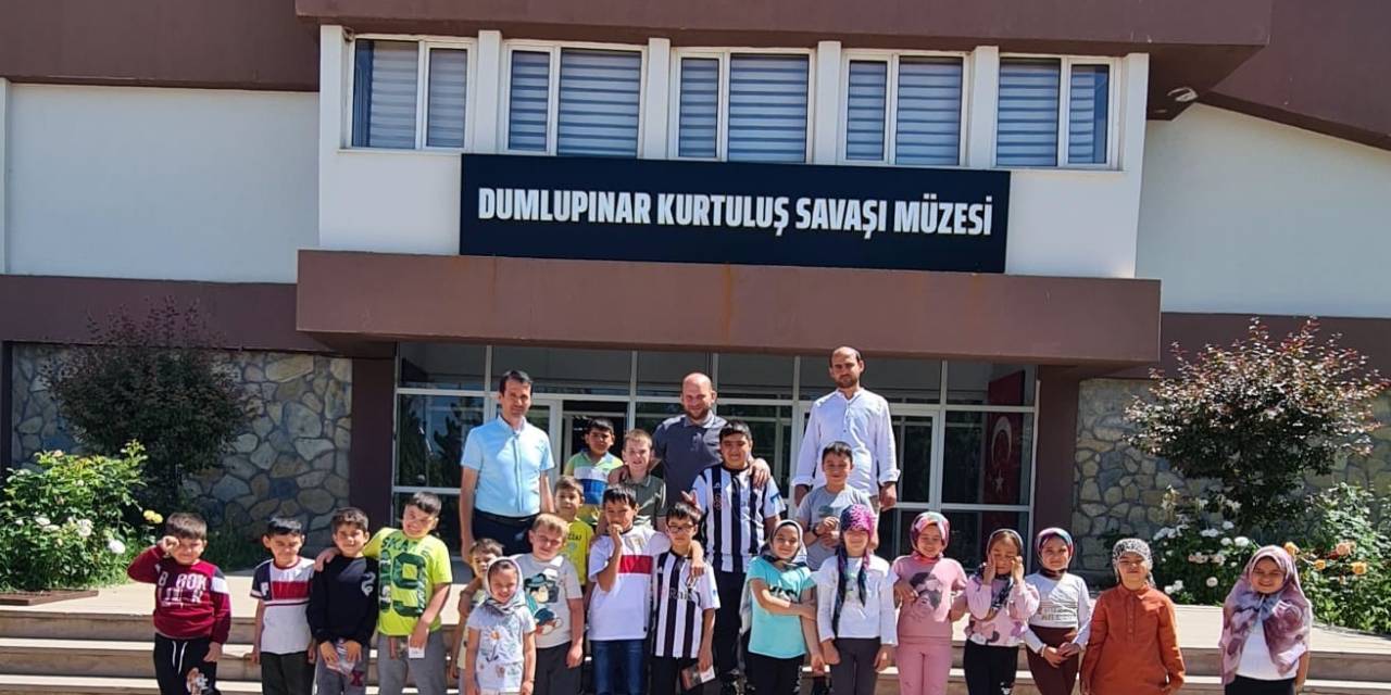 Dumlupınar Yaz Kur’an Kursu Öğrencileri Kurtuluş Savaşı Müzesinde