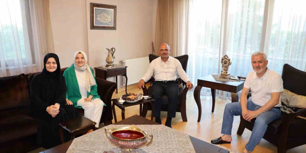 Başkan Söğüt: "sizlerle Birlikte Bu İlçeyi Yönetiyor, Güzelleştiriyoruz"