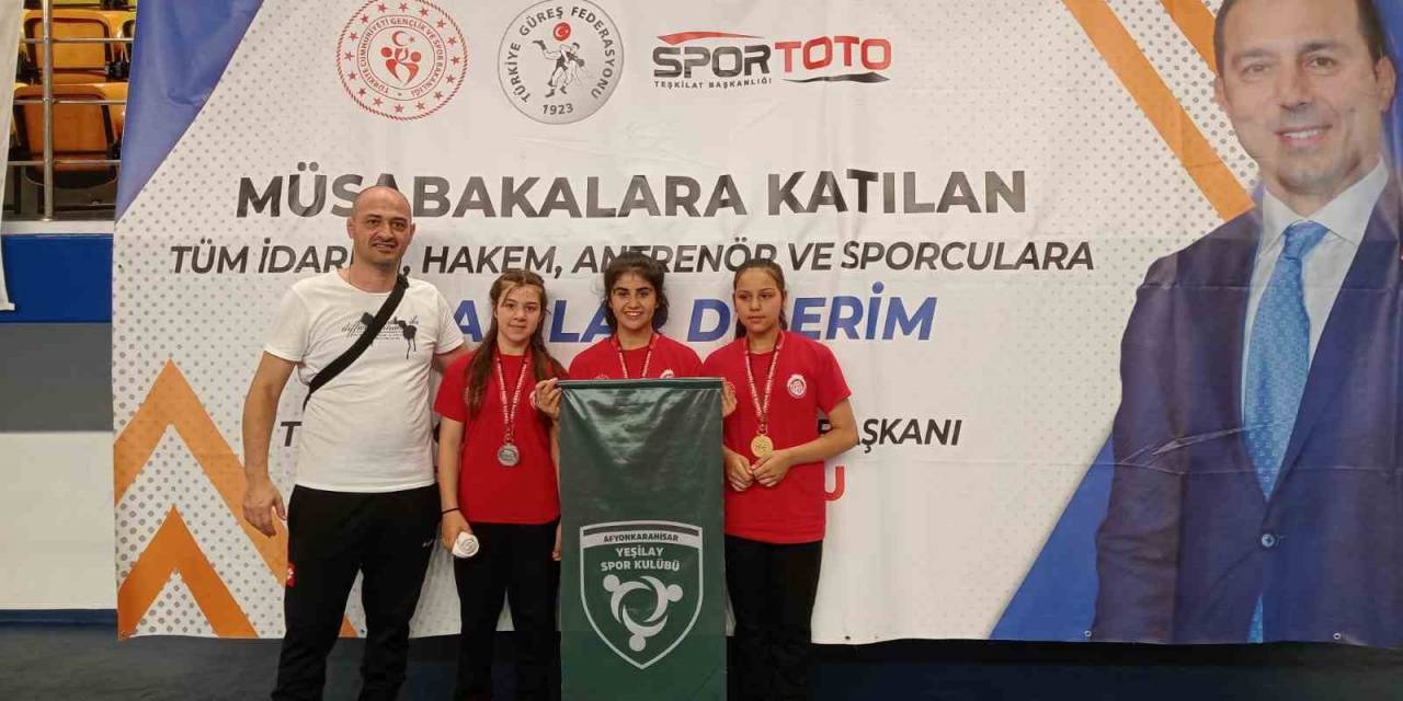 Türkiye Şampiyonasında Afyonkarahisarlı Güreşçilerden Büyük Başarı