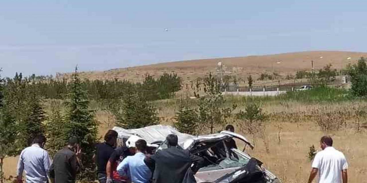 Kamyonet Takla Attı: 4 Yaralı