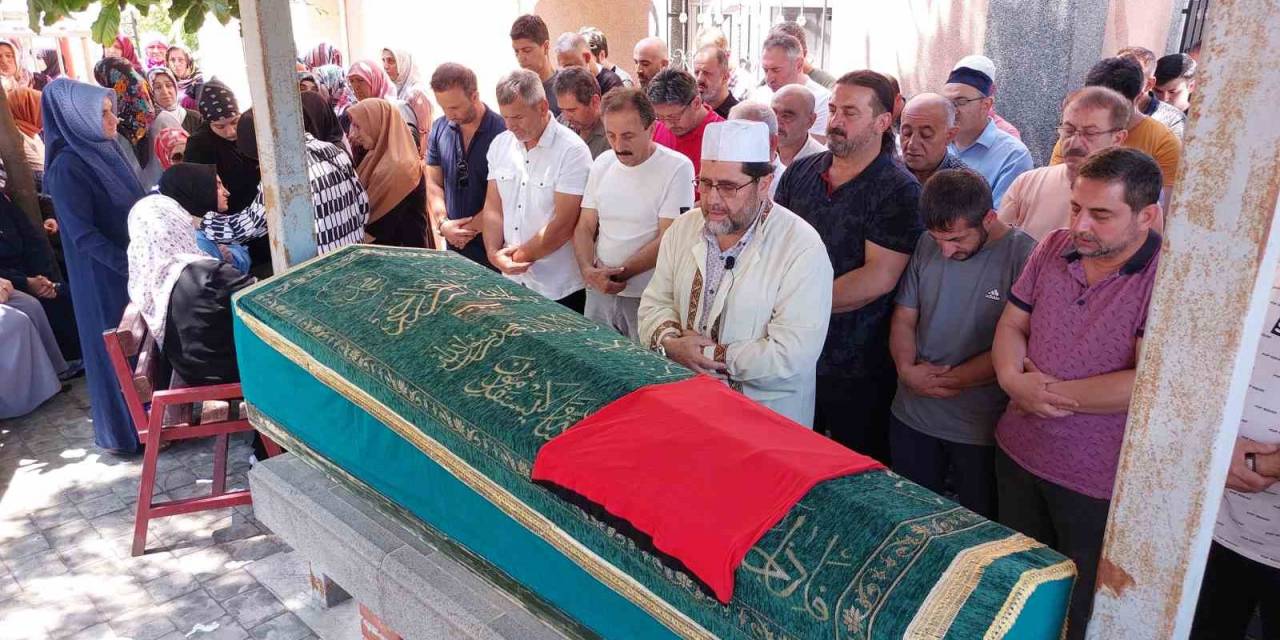 Denizden Cansız Bedeni Çıkan 11 Yaşındaki Ahmet’e Gözyaşı
