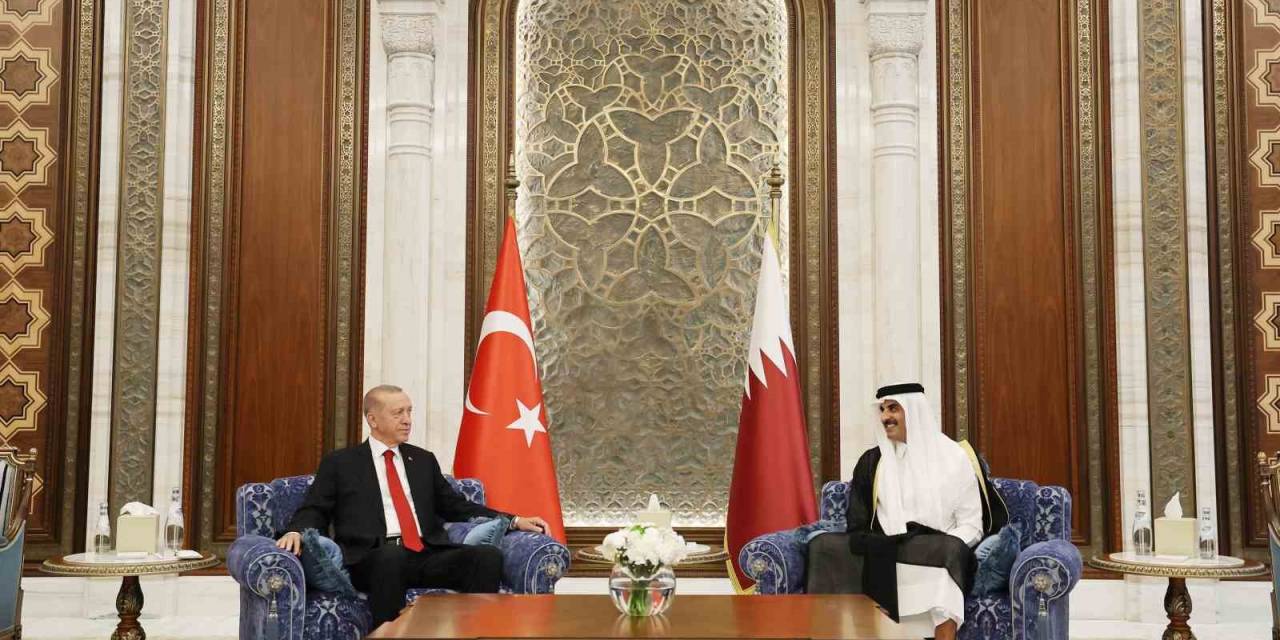 Cumhurbaşkanı Erdoğan, Katar Emiri Al Thani İle Görüştü