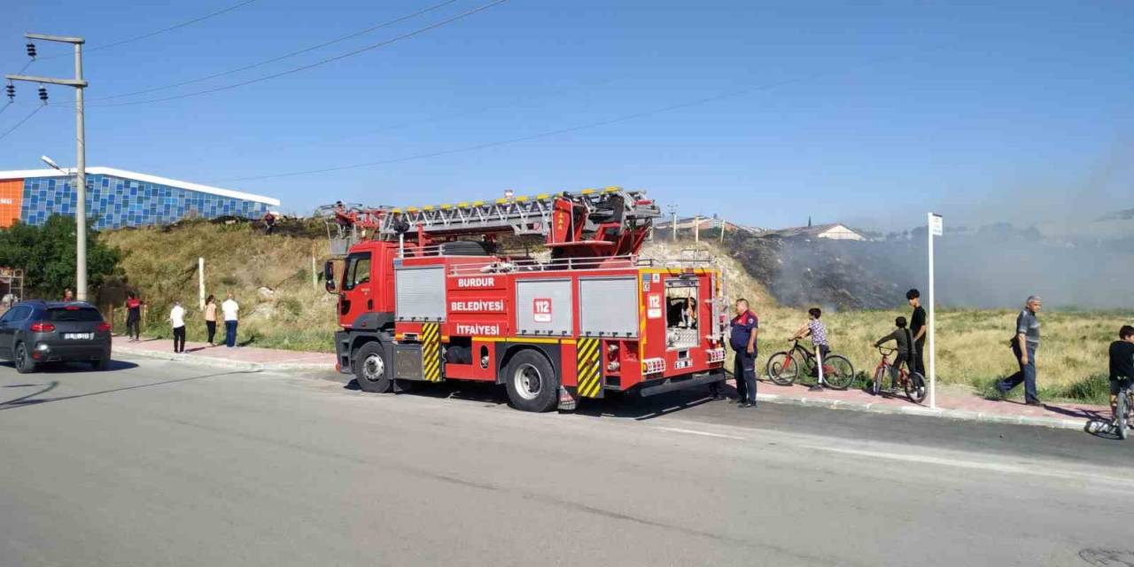 Burdur’da Korkutan Yangın: 70 Dekar Arazi Kül Oldu