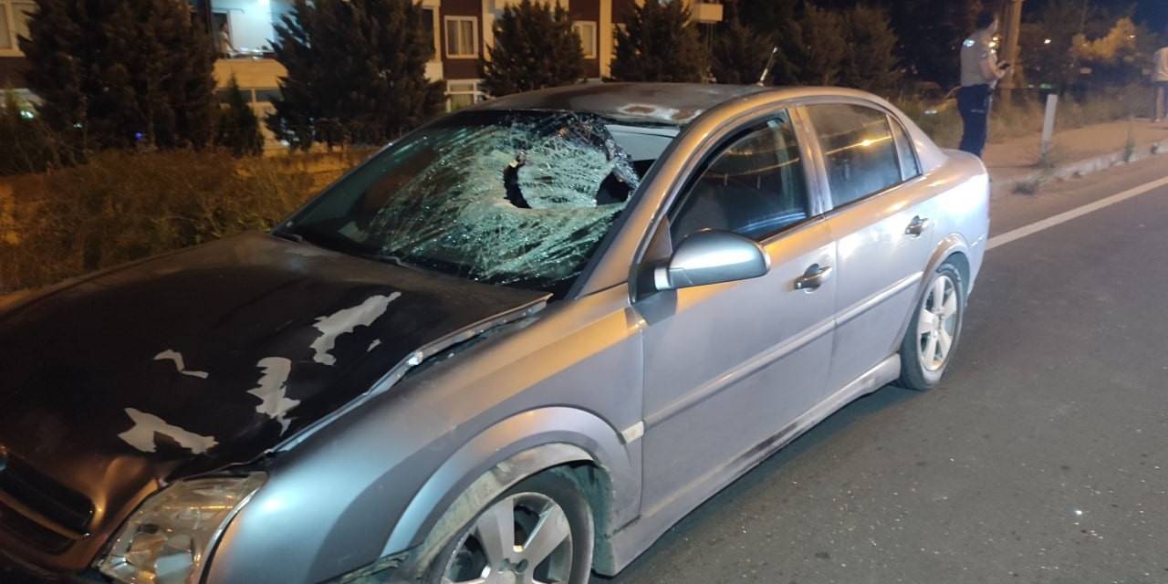 Sakarya’da Feci Kaza: Otomobilin Çarptığı Çocuk Metrelerce Savruldu