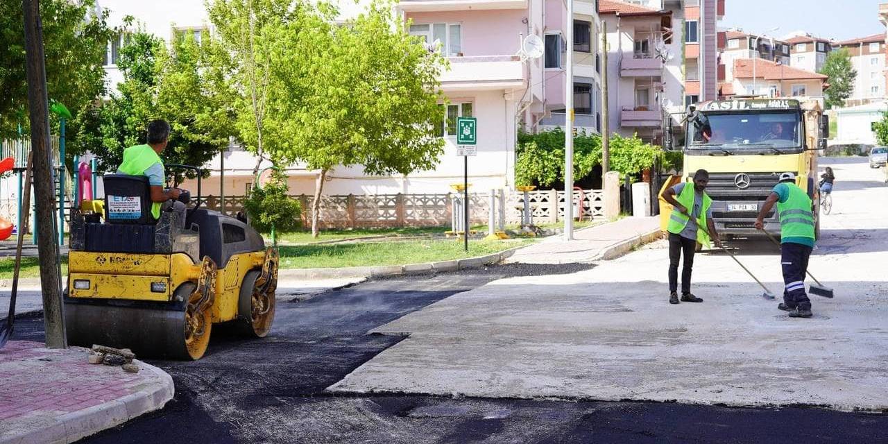 Hürriyet Mahallesinde Asfaltlama Çalışması Başladı