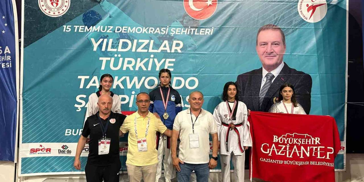 Yunusemreli Selvinaz Türkiye Şampiyonu Oldu