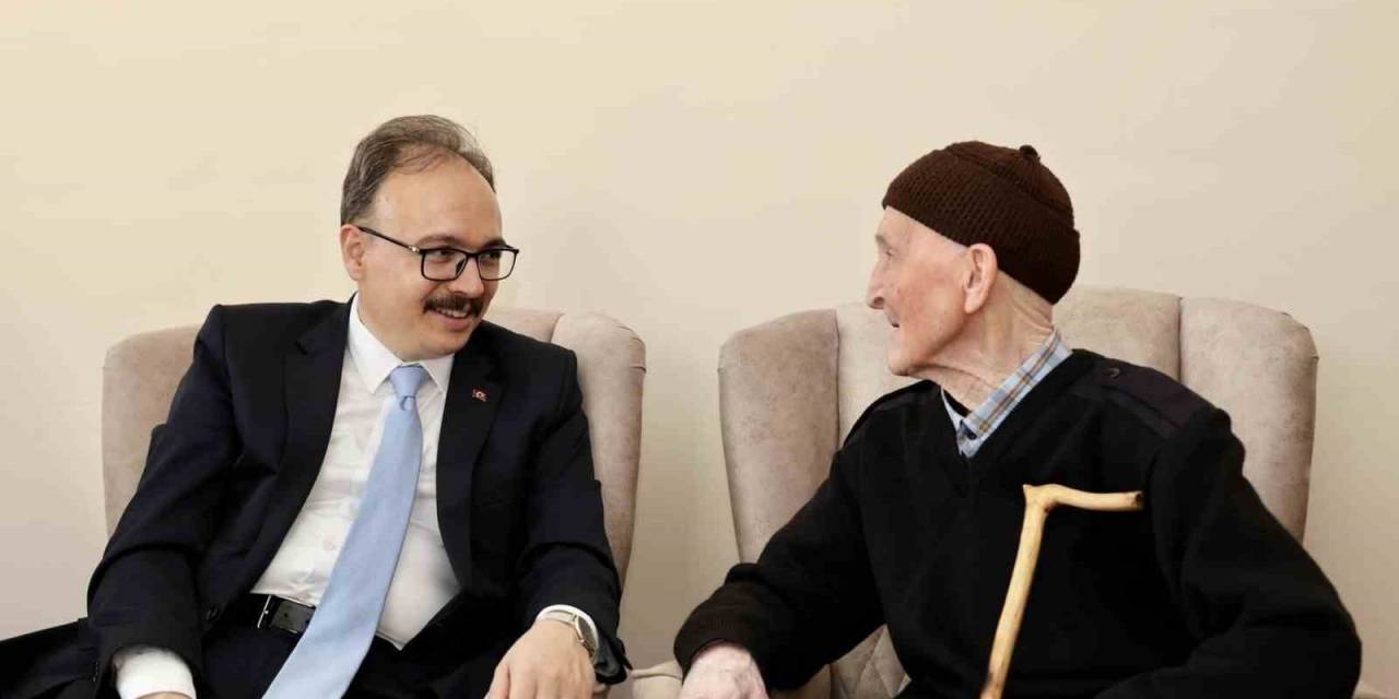 Vali Kızılkaya’dan Şehit Ailesine Ziyaret