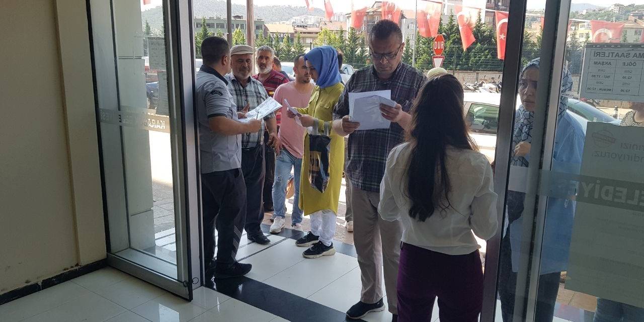 Belediye İş Başvurusunun Son Gününde Yoğunluk Oluştu