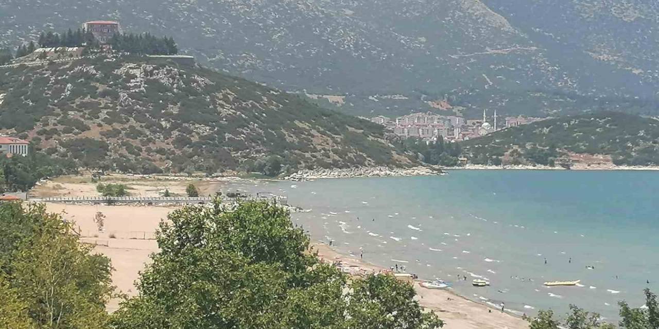 Eğirdir Gölü 35 Günde 11 Santim Azaldı Kritik Seviyeye 27 Santim Kaldı