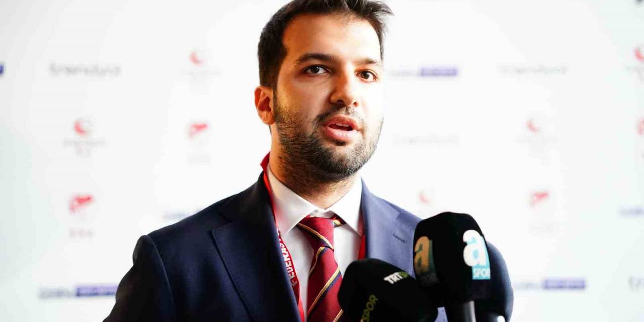 Ali Dönmez: “göztepe Her Zaman Olduğu Gibi Yine İddialı Konumda Olacaktır”