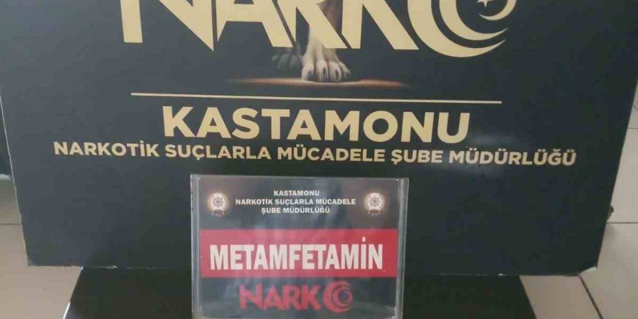 Uyuşturucu İle Yakalanan Şahıs Gözaltına Alındı