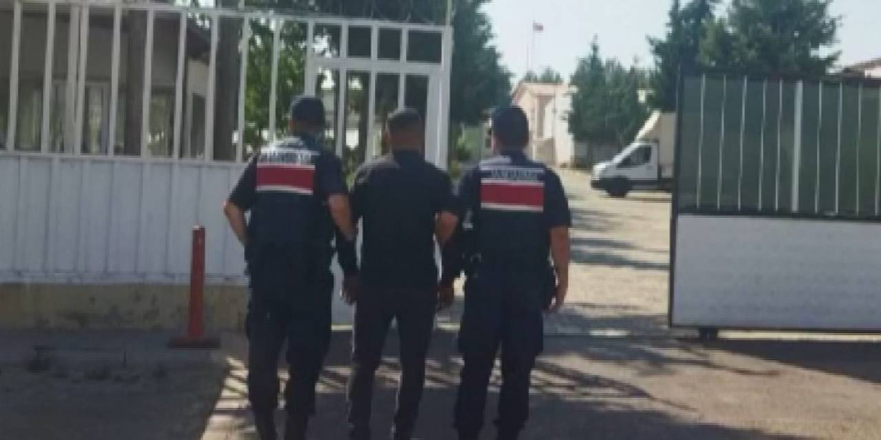 Jandarmadan Uyuşturucu Ve Kaçakçılık Operasyonu: 6 Şahıs Tutuklandı