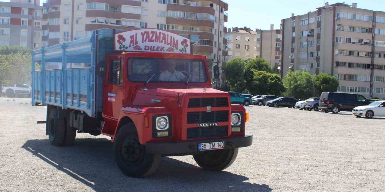 "selvi Boylum Al Yazmalım" Aracının İkizi İzmir’de
