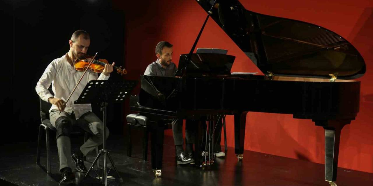 Mem’de Suna Kan Anısına Konser