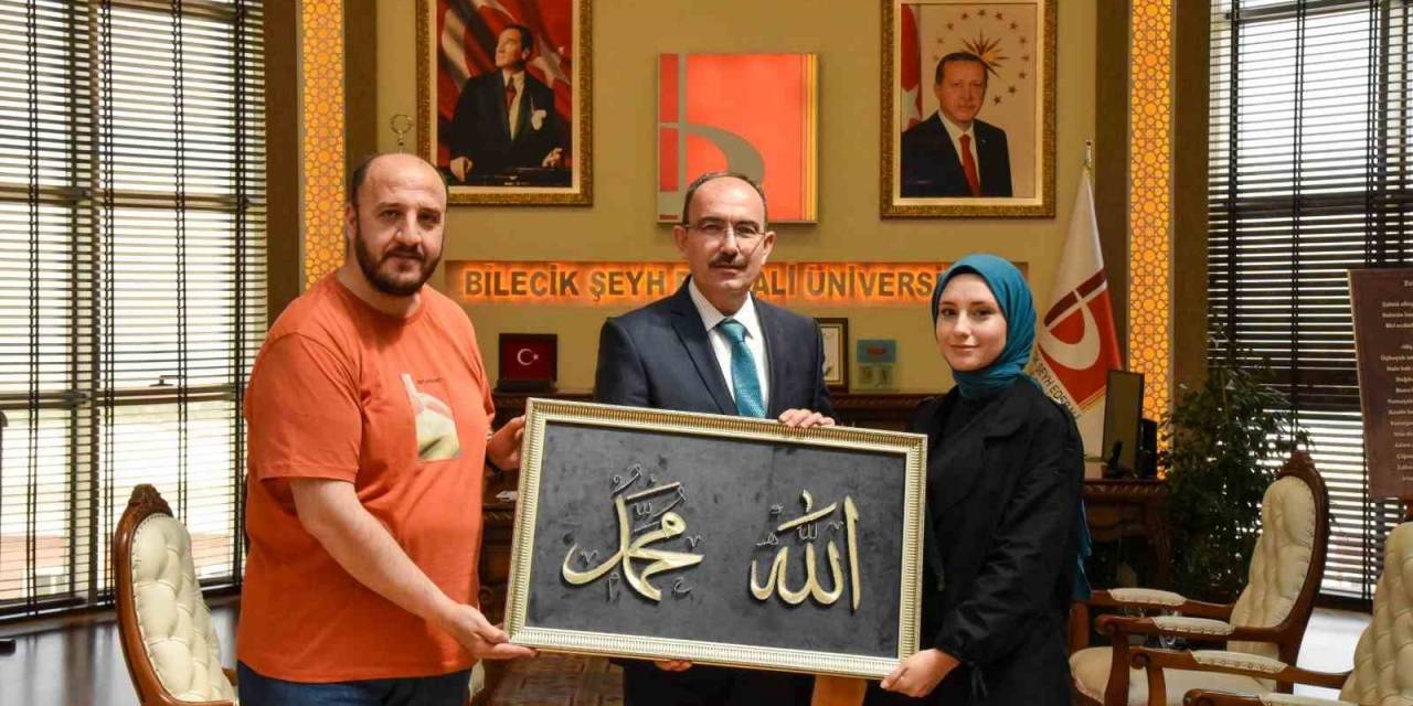 Yaptığı Filografi Çalışmasını Rektör Prof. Dr. Şükrü Beydemir’e Hediye Etti