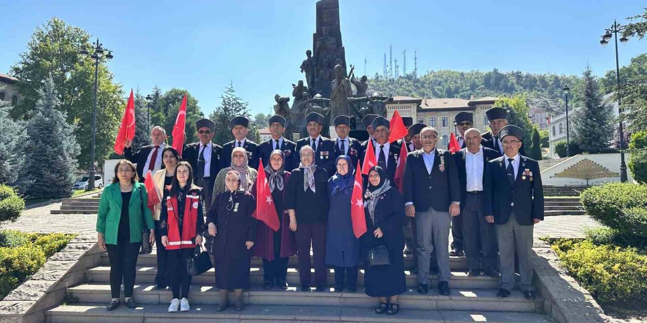 Mahmutoğlu: “kıbrıs Barış Harekatı’nda Kastamonulu 8 Şehidimiz Var”