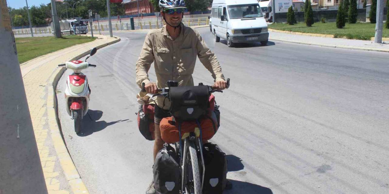 Bisikletle Dünya Turuna Çıkan Fransız, Konya’da Mola Verdi