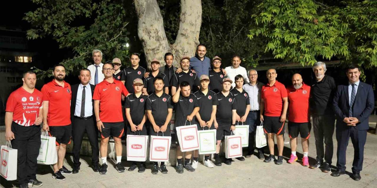 Down Sendromlu Milliler Konya Şeker’de