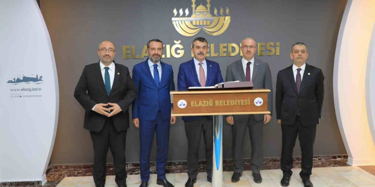 Milli Eğitim Bakanı Tekin İncelemelerini Sürdürüyor