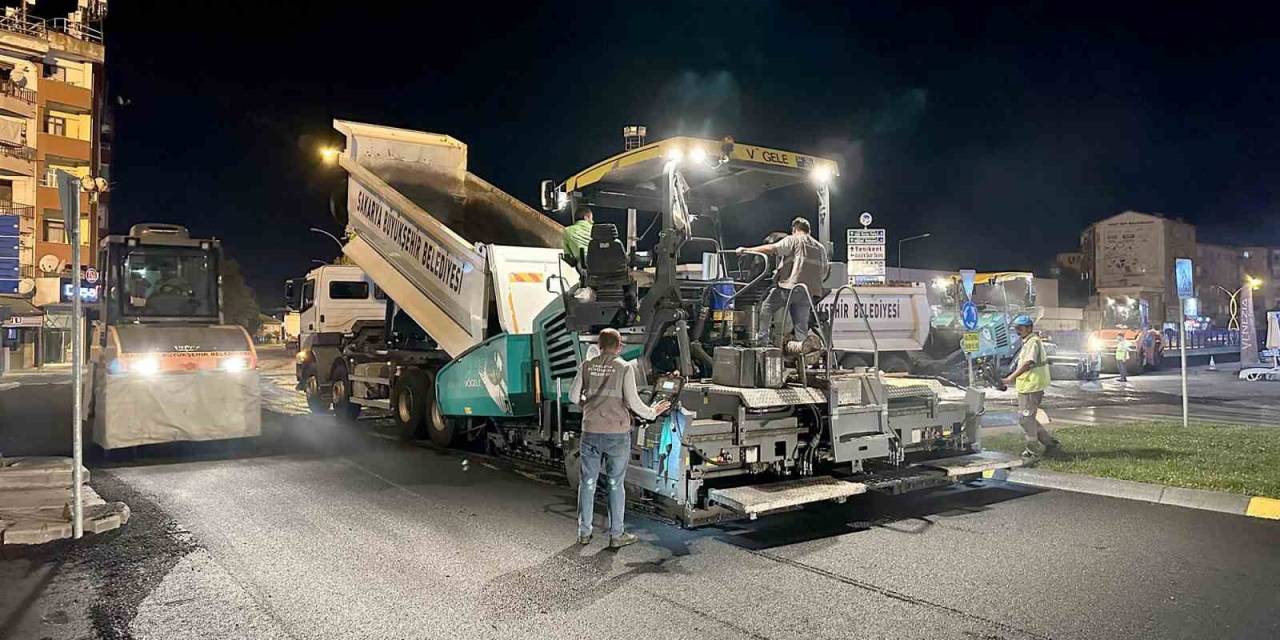 Adnan Menderes Ve Yeni Bosna Caddesi Sil Baştan Yenilendi