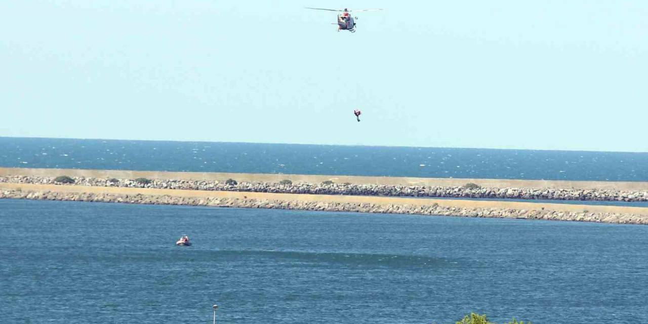 Boğulma Vakalarının Arttığı Samsun’da Helikopterli Kurtarma Tatbikatı