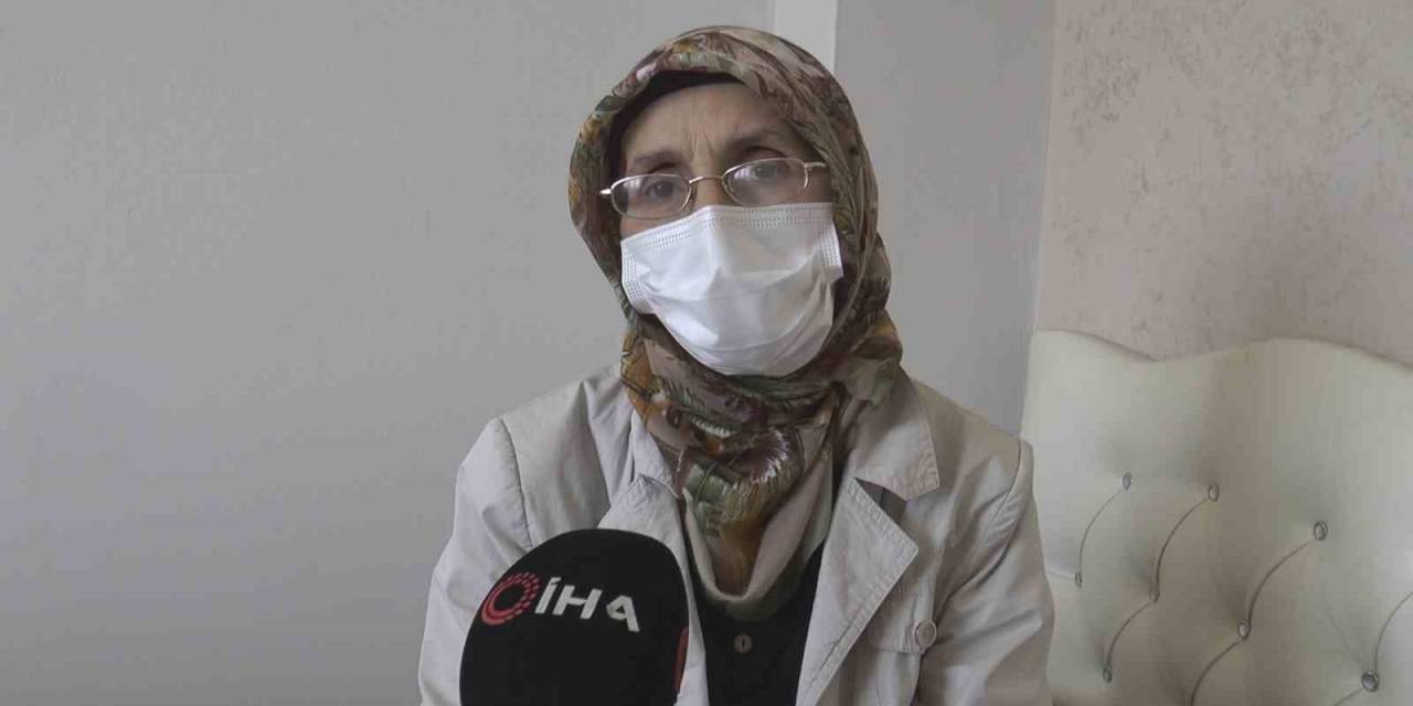 Kuru Ekmekle Yaşam Mücadelesi