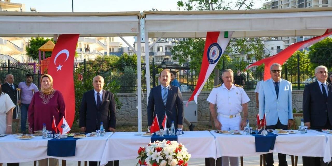 Mersin’de Polislere Yeni Rütbeleri Takıldı