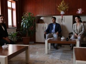 Hdp Ve Dbp Eş Genel Başkanları Van’da