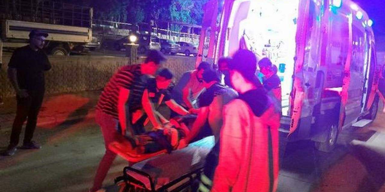 Motosikletten Düşen Genç Hastanelik Oldu