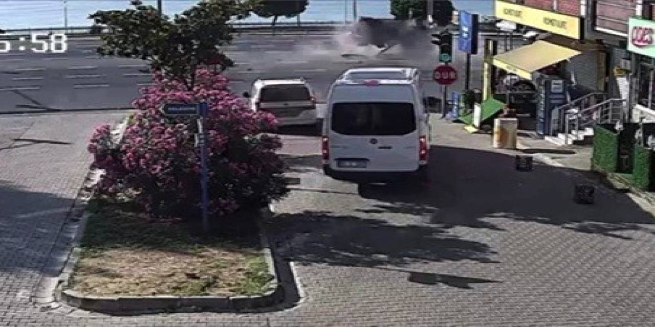 Tekirdağ’da Feci Kazanın Görüntüsü Ortaya Çıktı: 1 Ölü, 4 Yaralı