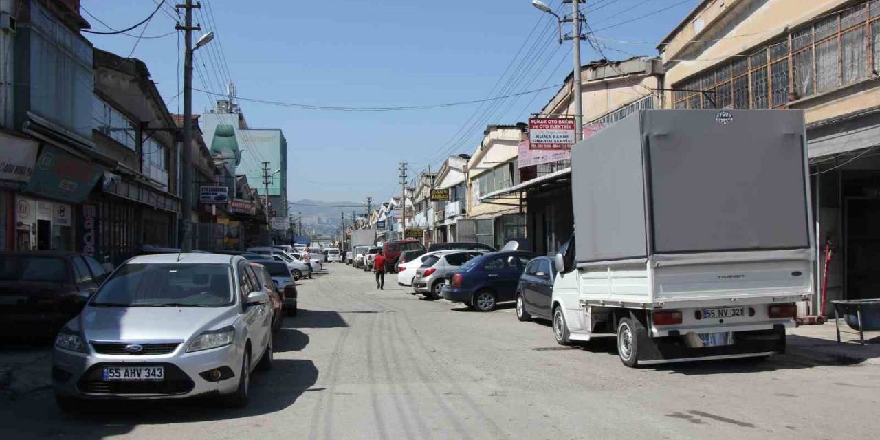 Bit Pazarına Nur Yağdı, Sanayi Esnafı Bayram Etti