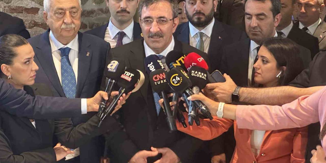 Cumhurbaşkanı Yardımcısı Cevdet Yılmaz’ın İş Dünyası İle Toplantısı Sona Erdi