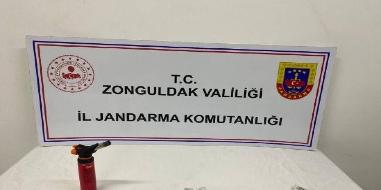 Otomobilde Uyuşturucu Madde Bulundu